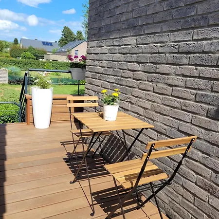4 Pers Avec Balcon Et Jardin * Sprimont
