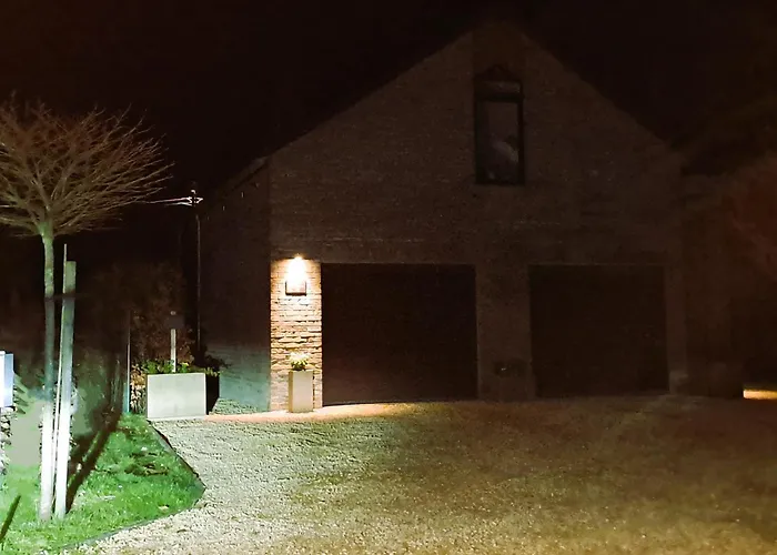 아파트 4 Pers Avec Balcon Et Jardin 스프리몽