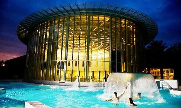 아파트 4 Pers Avec Balcon Et Jardin *